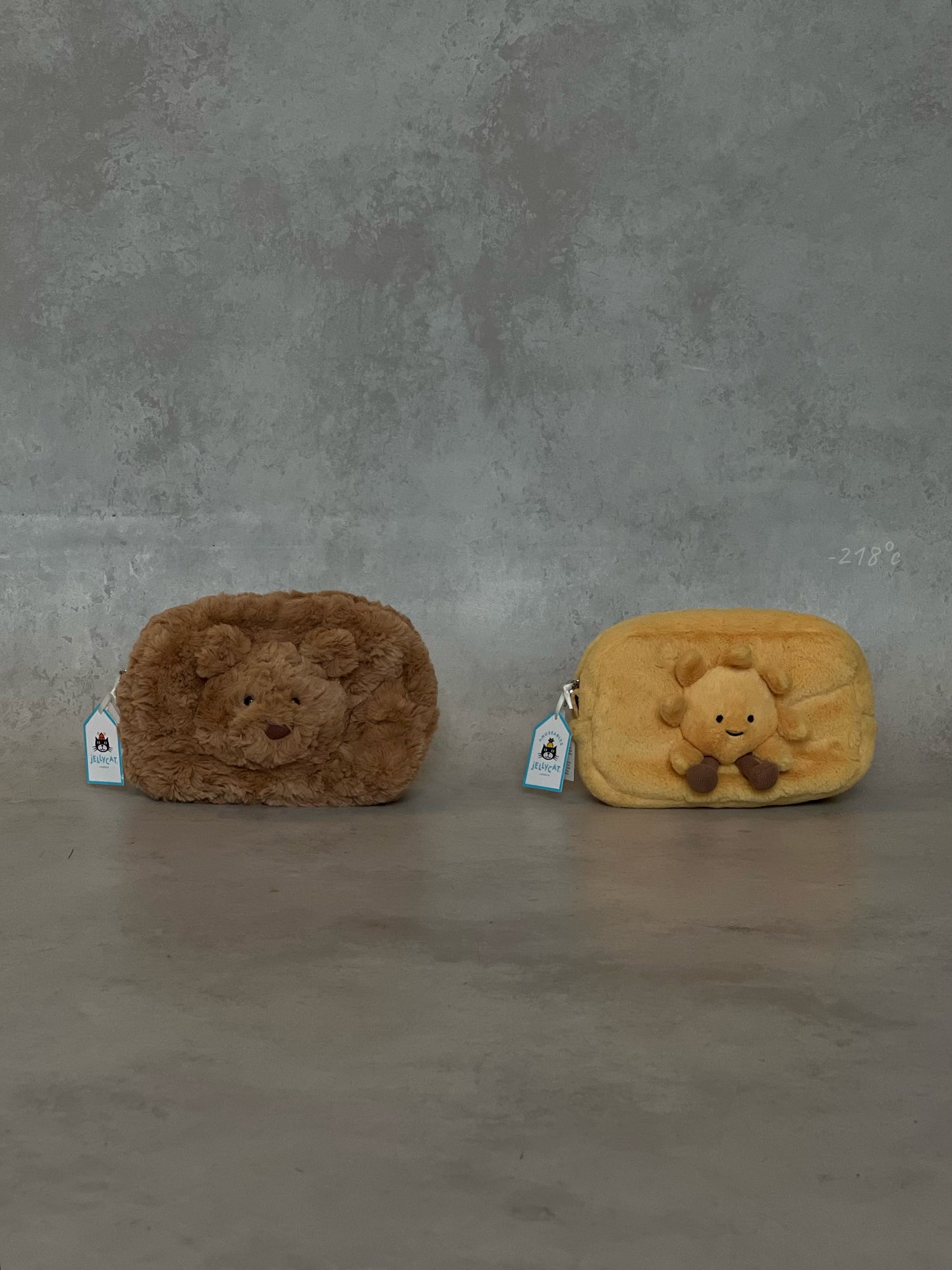 【現貨】Jellycat Soft Pouch 19cm收納包