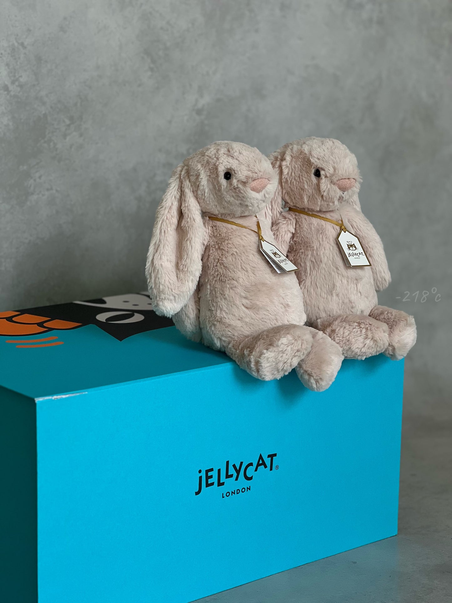 【現貨】
JELLYCAT Bunny medium luxe奢華致臻(willow)