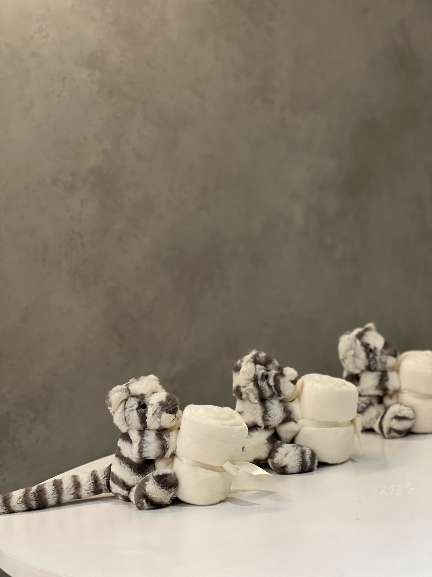 【現貨】Jellycat Bashful Snow Tiger Soother小老虎安撫毯34cm