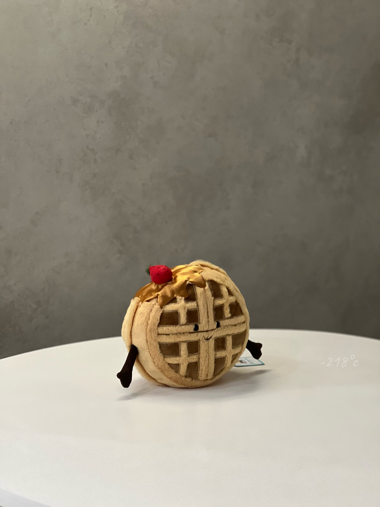 【現貨】Jellycat Rene Waffle Soft Toy草莓鬆餅/華夫餅🧇