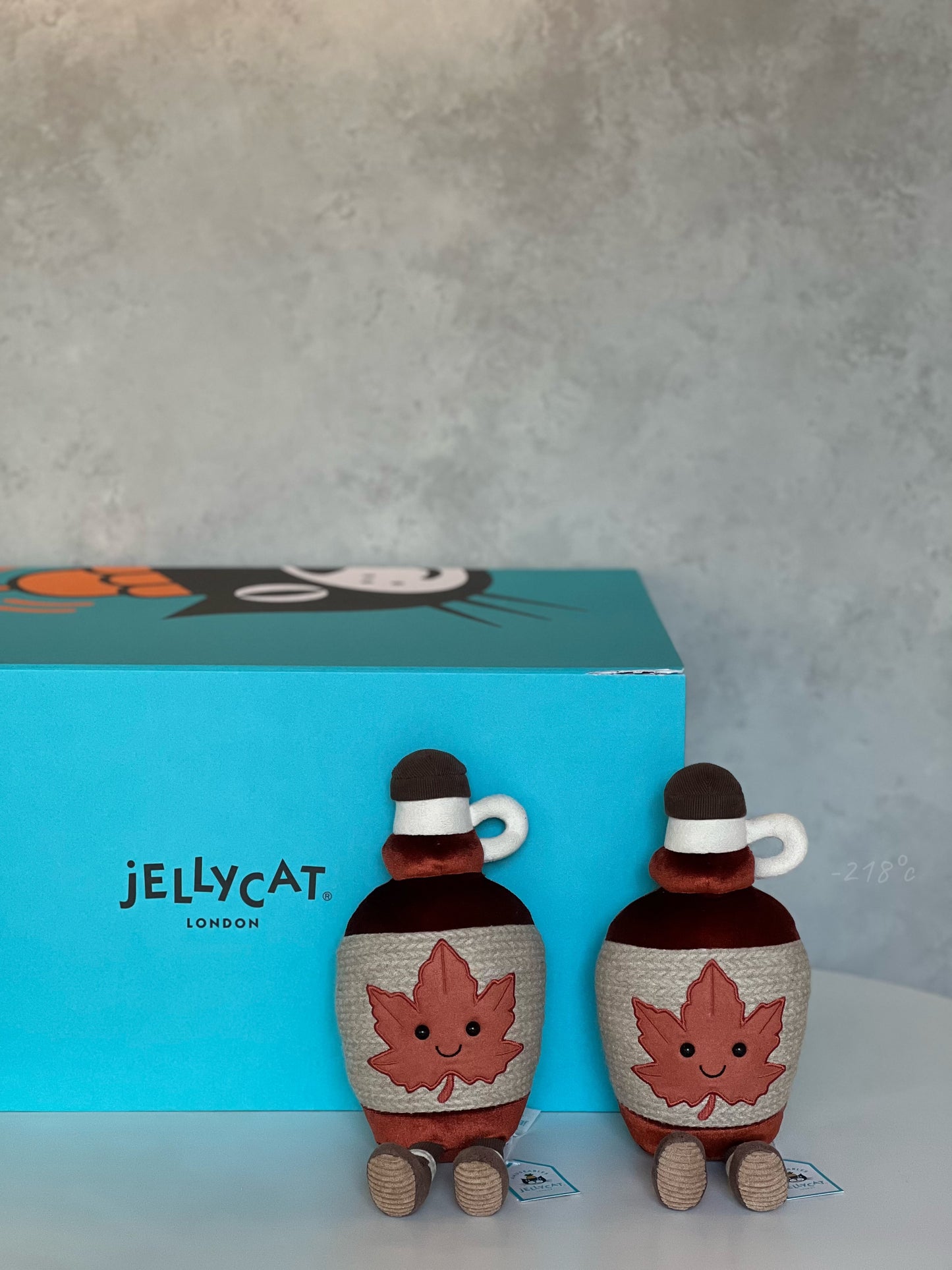 【現貨】加拿大限定販售🇨🇦
 Jellycat Amuseables Acered Maple Syrup楓糖漿