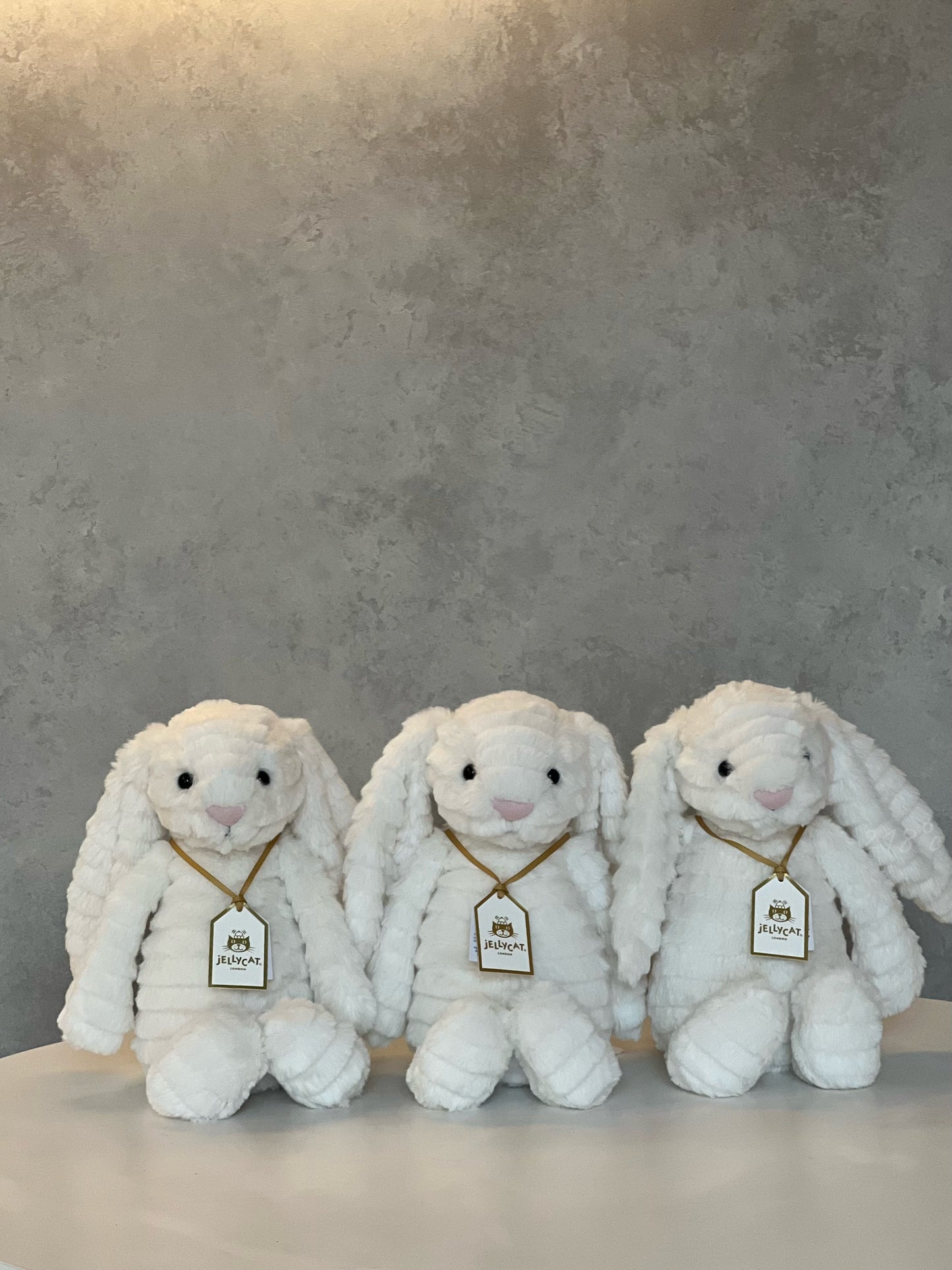 【現貨】
Jellycat Bashful Luxe Bunny Nimbus金標米其林兔
