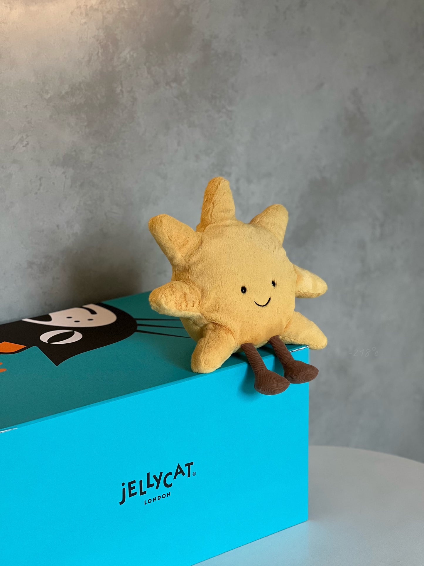 【現貨】
JELLYCAT Amuseables Sun Soft Toy太陽